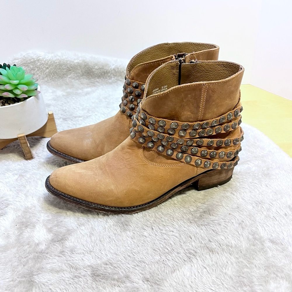 *Steve By Steve Madden | 'Jaane' Cognac Ankle Boo… - image 6